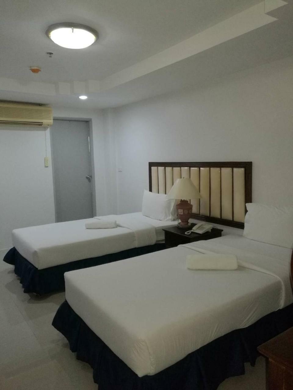 Js Tower Hotel Bangkok Eksteriør billede
